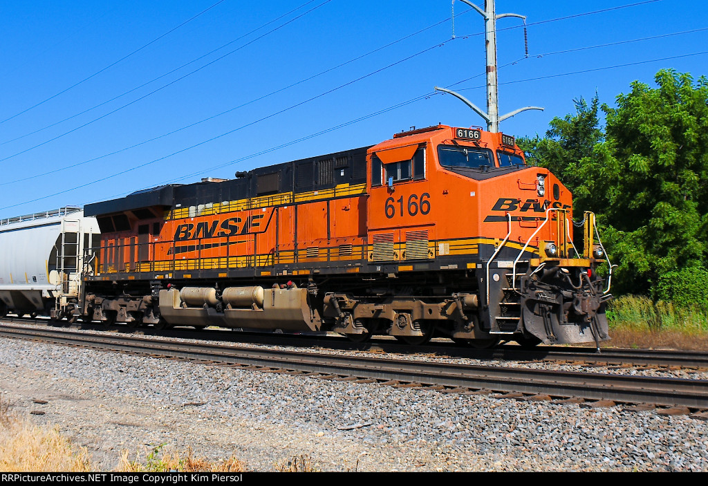 BNSF 6166 Pusher